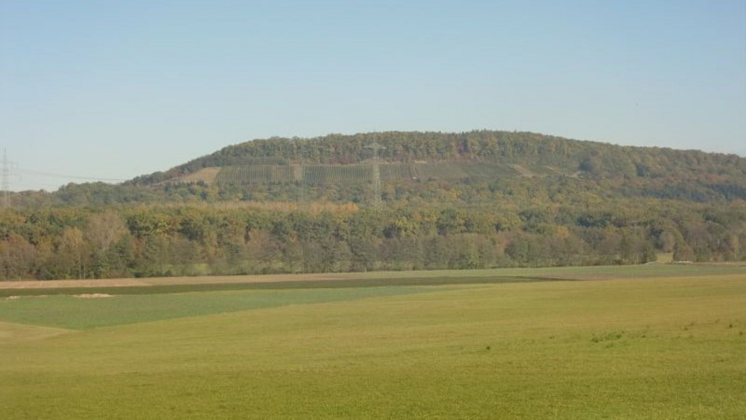 Der Eichelberg zwischen Ölbronn und Dürrn